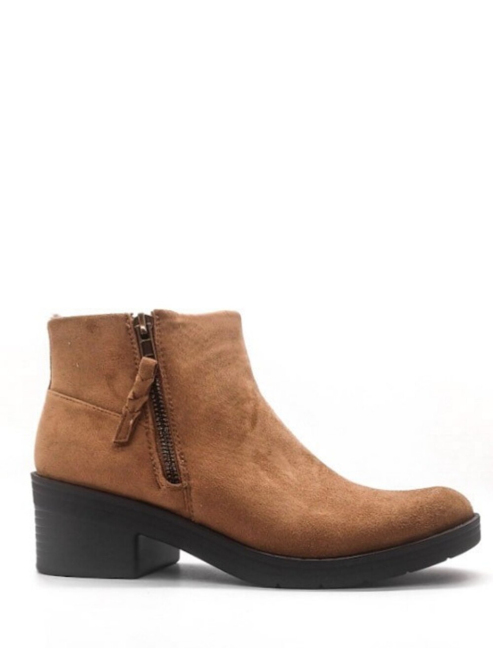 NIB Whiskey Tan Bzees Women's Outgoing Low Heel Comfort Chelsea Ankle Boot Wide